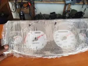 Nissan Hardbody Genuine Car Speedometer
