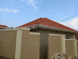 Furnished 4bdrm House in Kira for Sale