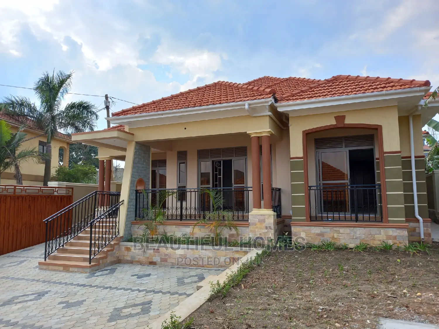 Furnished 4bdrm House in Kira for Sale