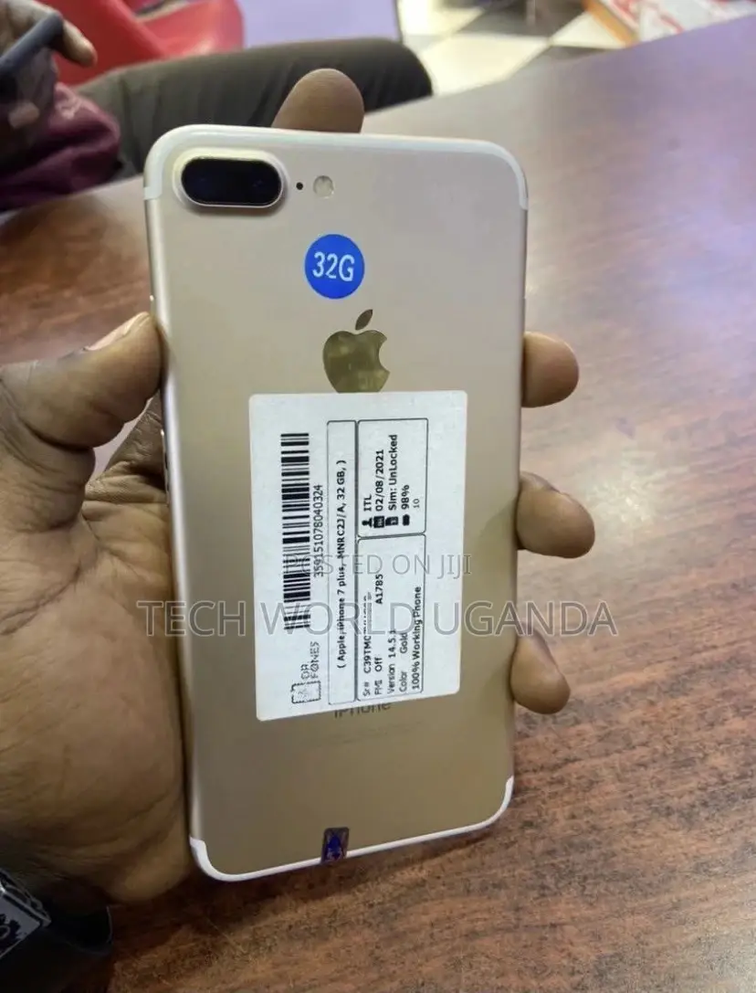 Apple iPhone 7 Plus 32 GB Gold