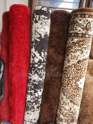 Shaggy Center Carpets
