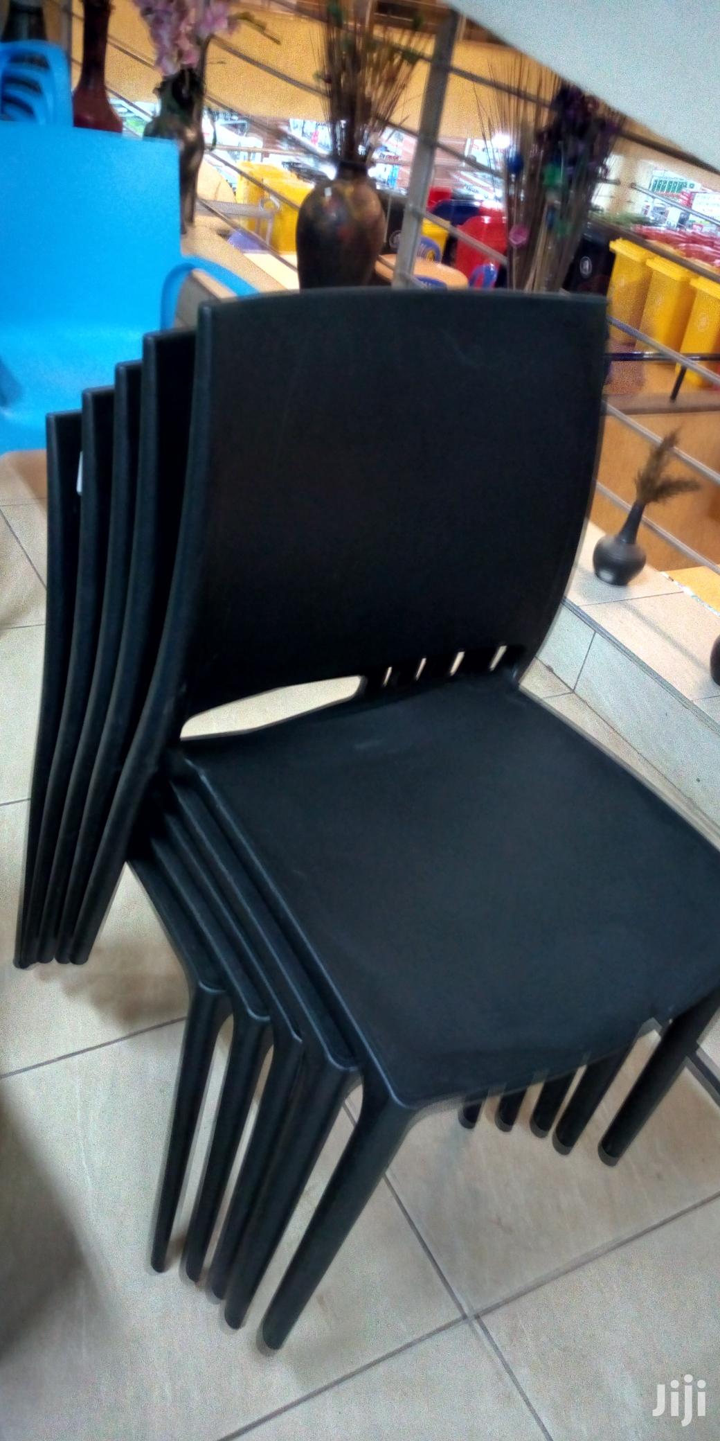 Black Restaurant Chairs