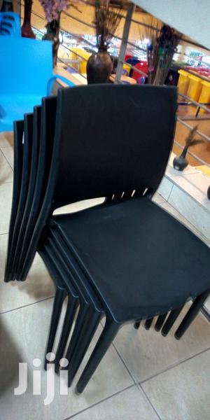 Black Restaurant Chairs