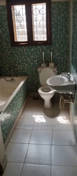4bdrm Duplex in Fs Properties Ltd, Kampala for Rent