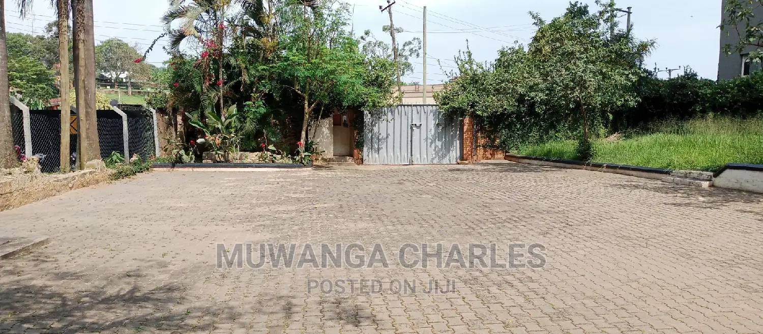 4bdrm Duplex in Fs Properties Ltd, Kampala for Rent