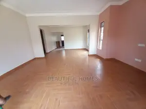 Furnished 4bdrm House in Kira Tarmacked for Sale