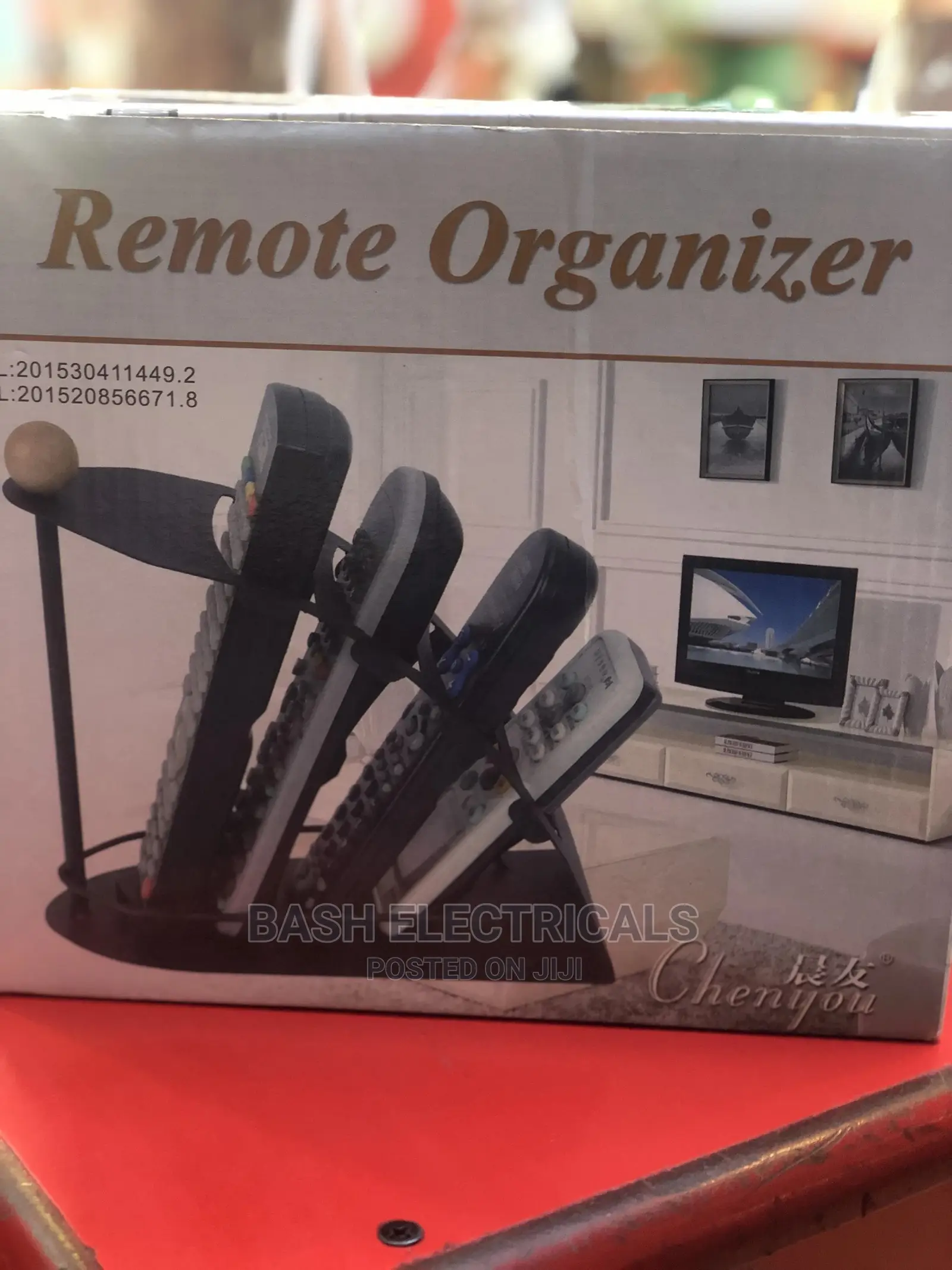 Metallic Remote Organiser