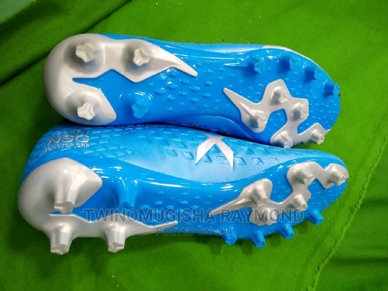 Football Boots/Shoes