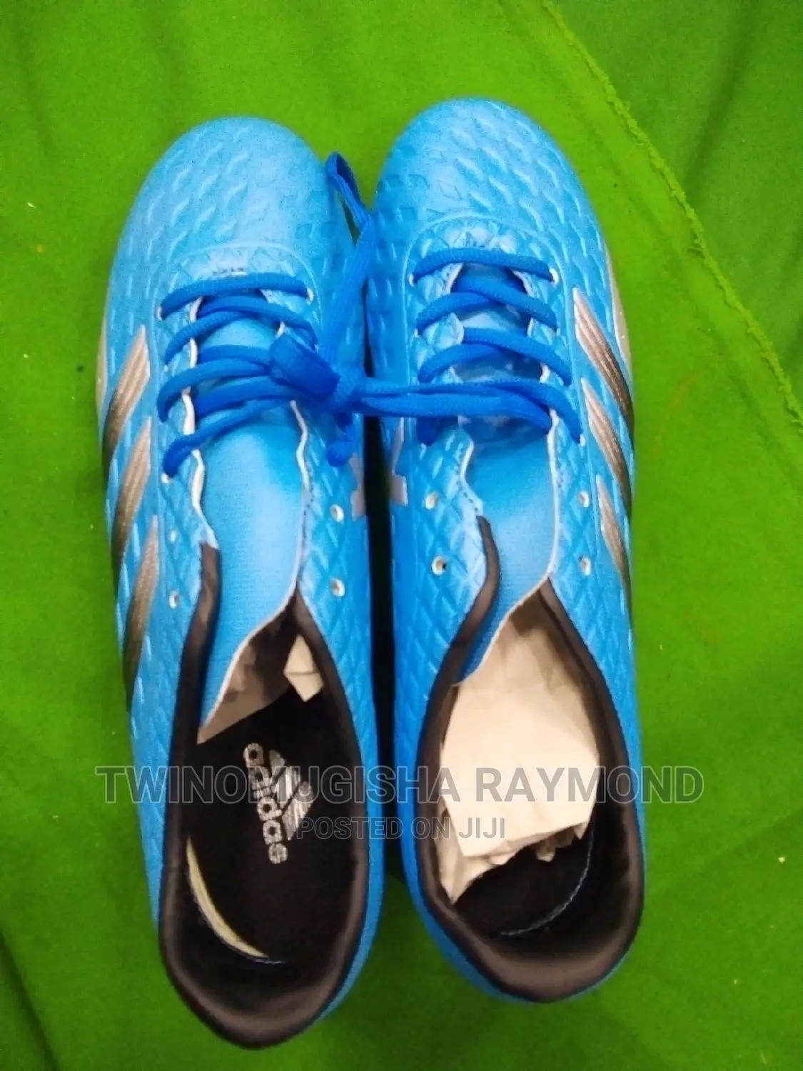 Football Boots/Shoes