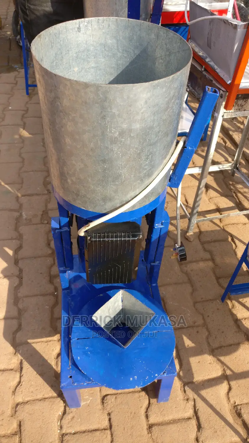 G.Nut Grinder
