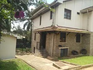 5bdrm Duplex in Bugolobi, Central Division for Rent