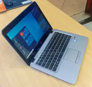 Laptop HP EliteBook 820 G3 8GB Intel Core I7 500GB