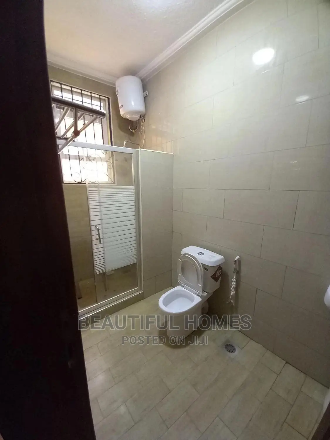 Furnished 3bdrm Condo in Kisaasi, Central Division for Sale