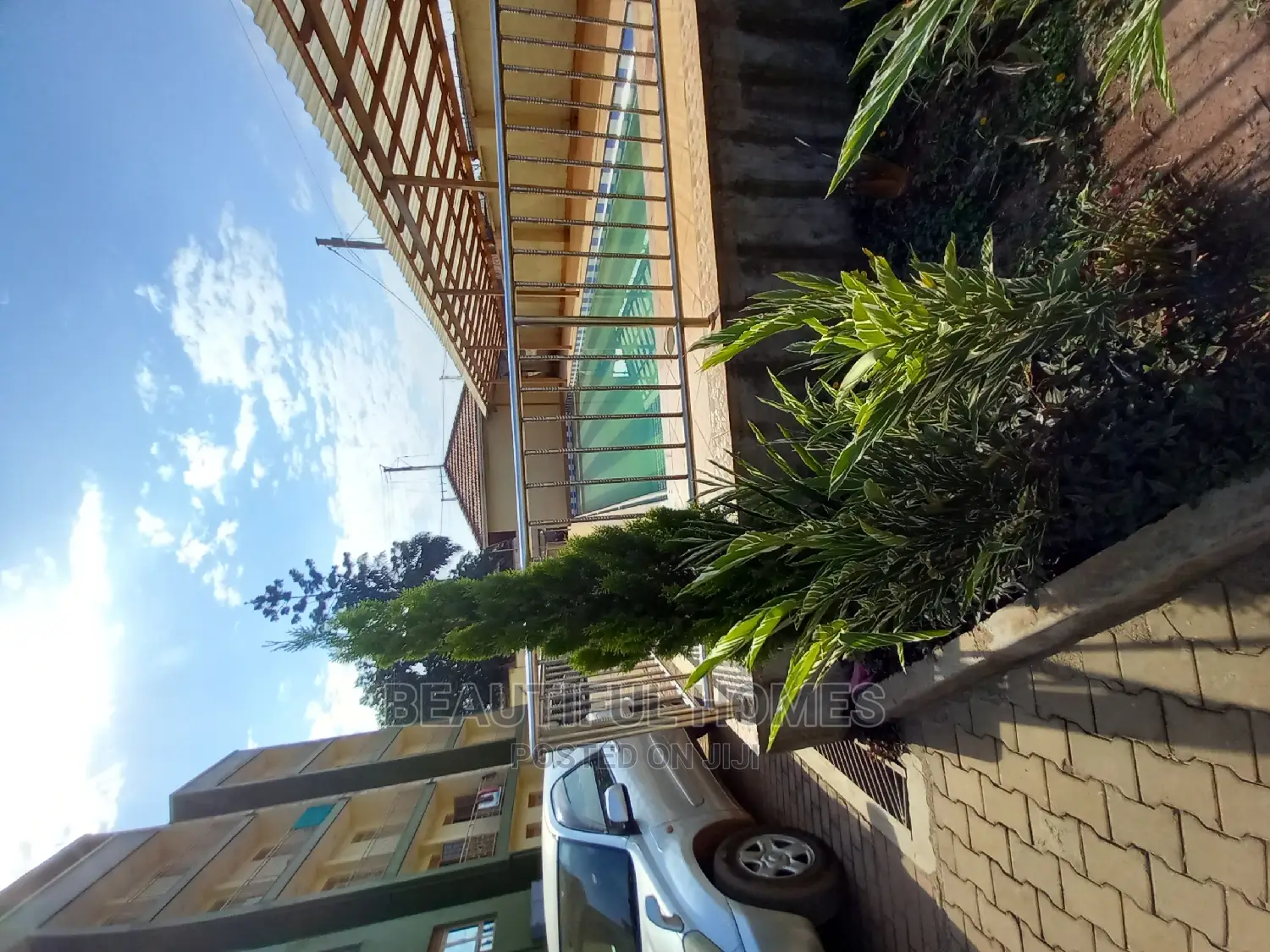 Furnished 2bdrm Condo in Bukoto, Central Division for Sale