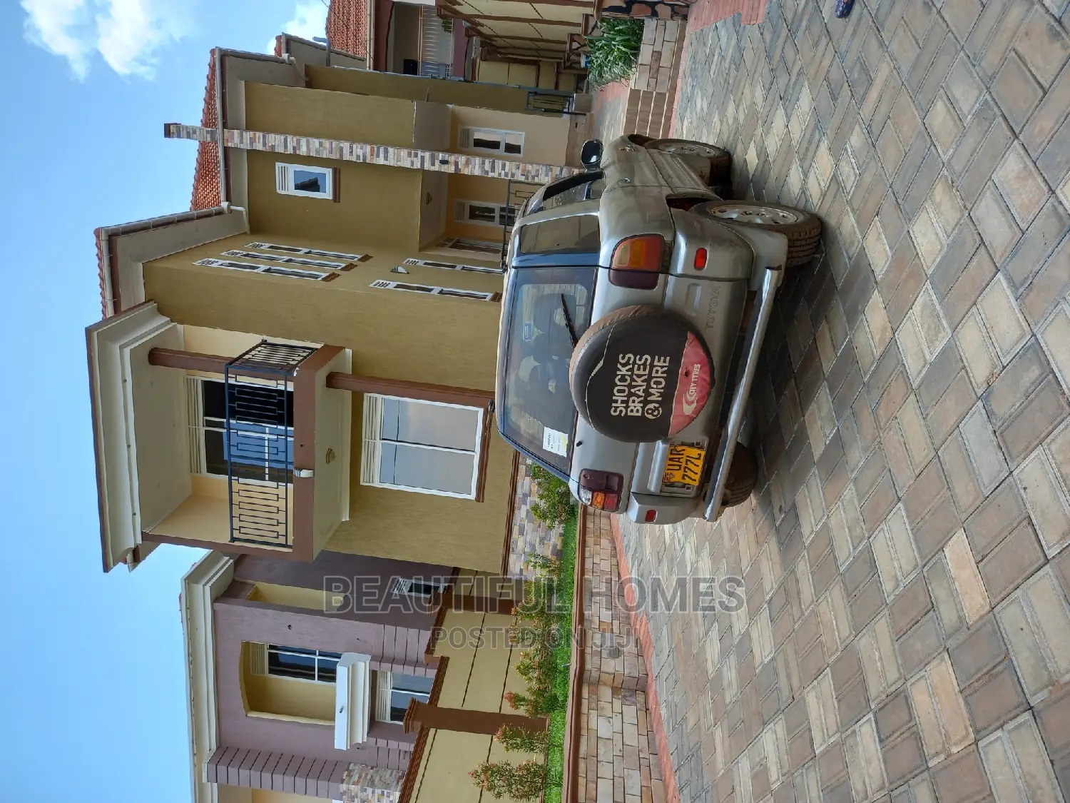 Furnished 4bdrm House in Kira for Sale