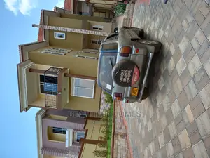 Furnished 4bdrm House in Kira for Sale