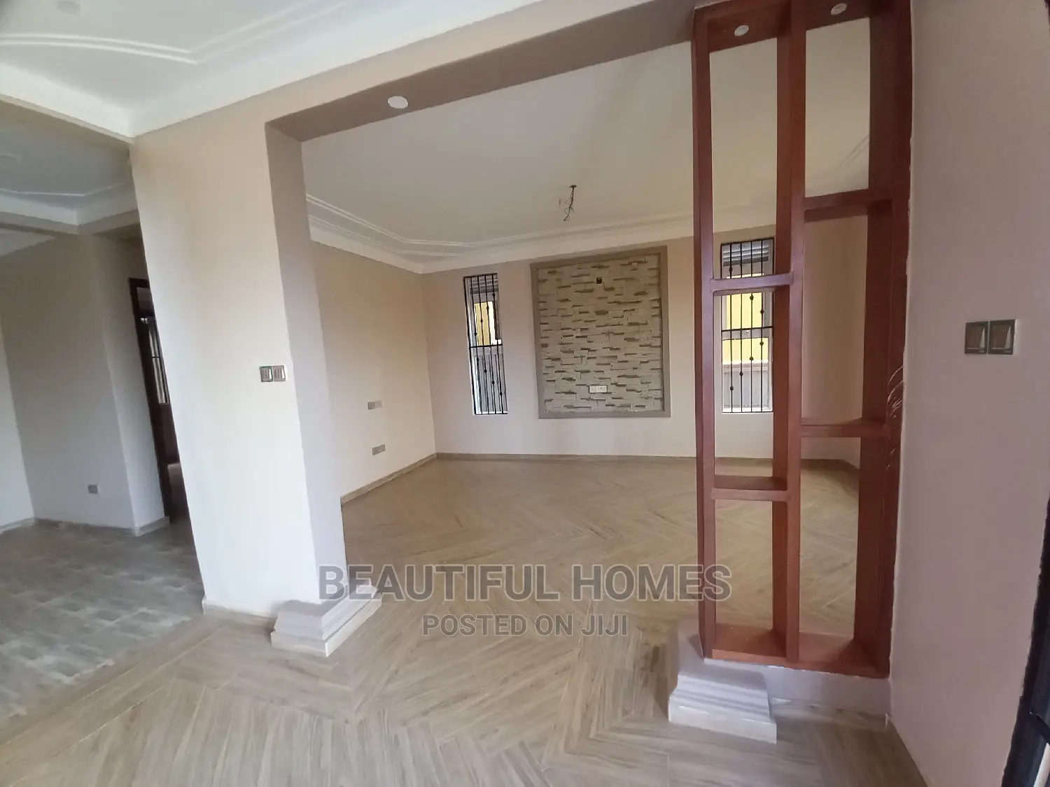 Furnished 4bdrm House in Kira for Sale