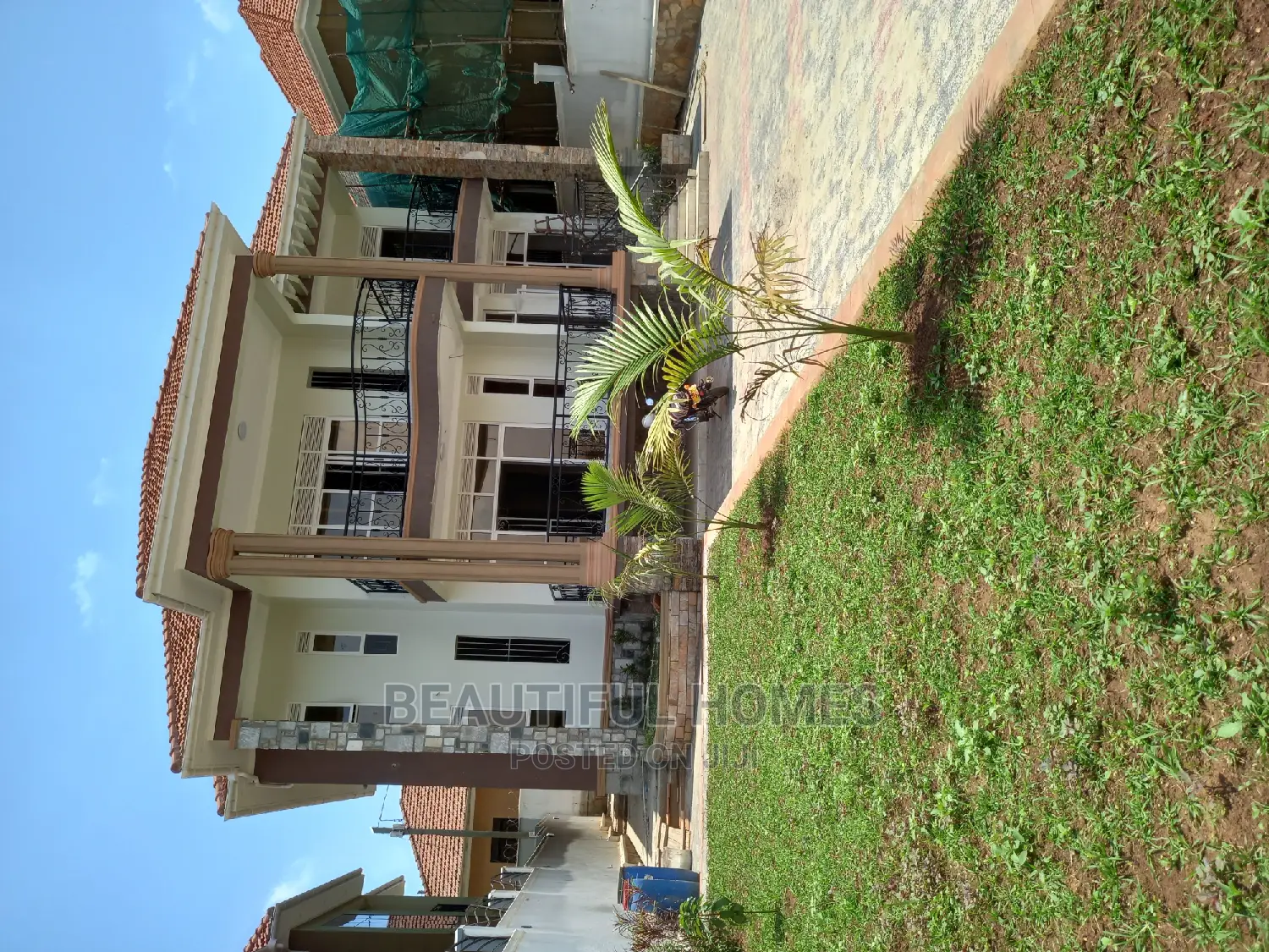 Furnished 6bdrm House in Kira for Sale