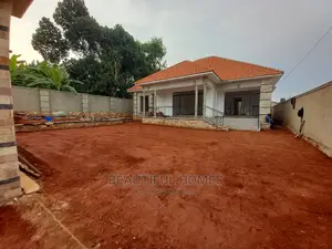Furnished 4bdrm House in Kira for Sale