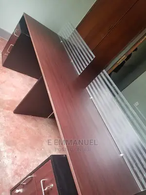 4 Seater Work Stations