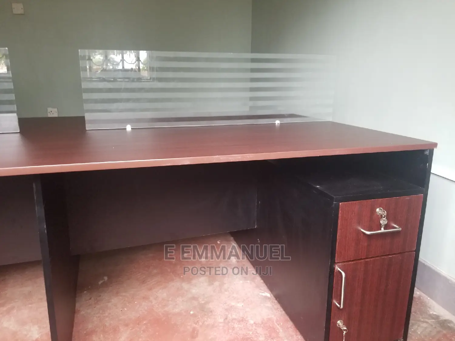 4 Seater Work Stations