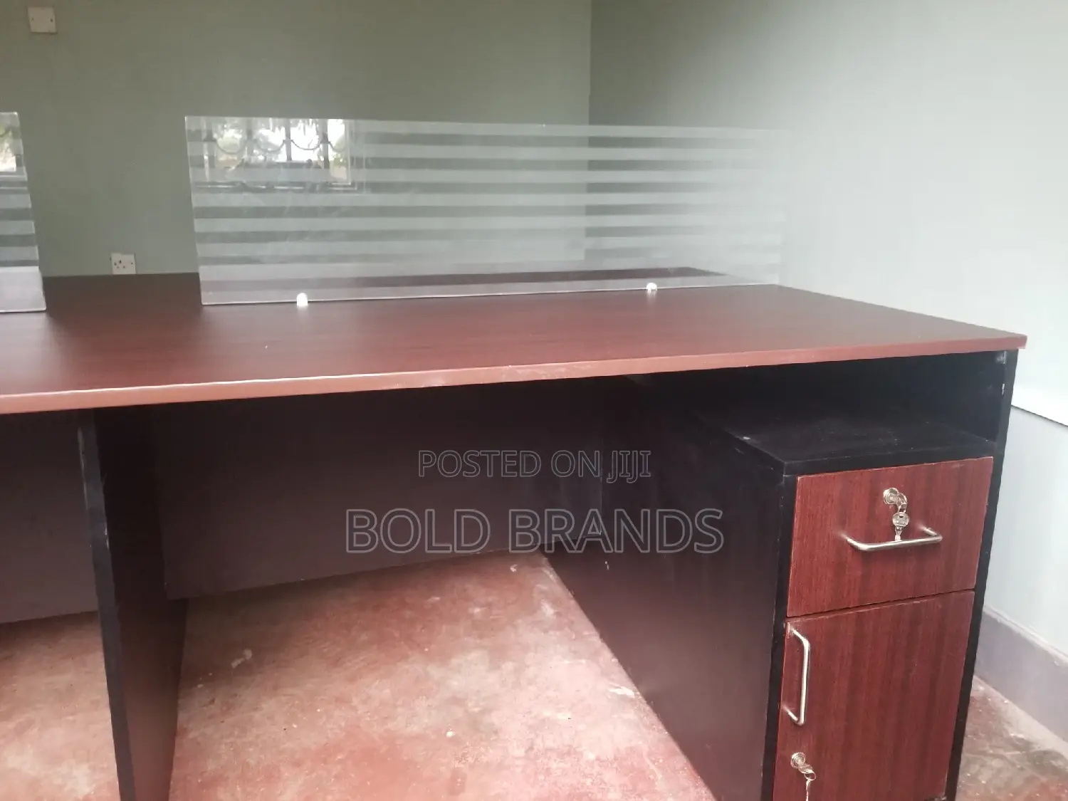 4 Seater Work Stations