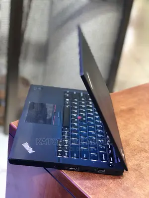 Laptop Lenovo ThinkPad X250 4GB Intel Core I5 HDD 500GB