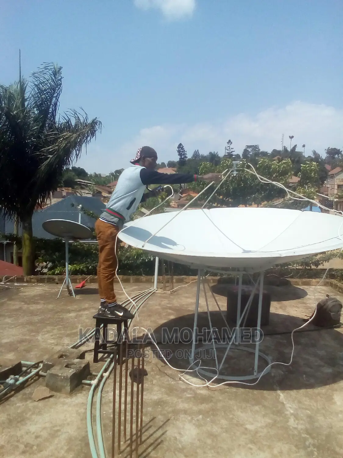 Satellite Professional Dish Installer Services Signal Repair