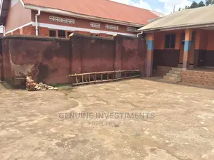 Furnished 3bdrm Bungalow in Omillo Estate, Rubaga for Sale