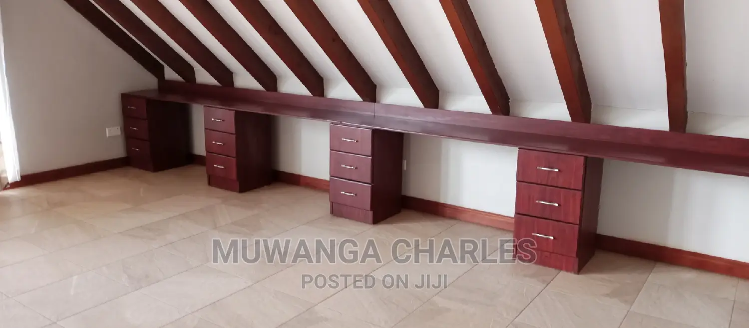 3bdrm Duplex in Fs Properties Ltd, Central Division for Rent