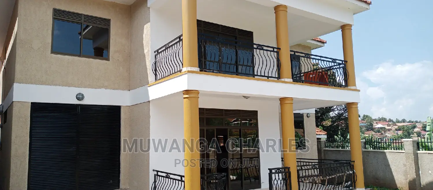 4bdrm Duplex in Fs Properties Ltd, Central Division for Rent