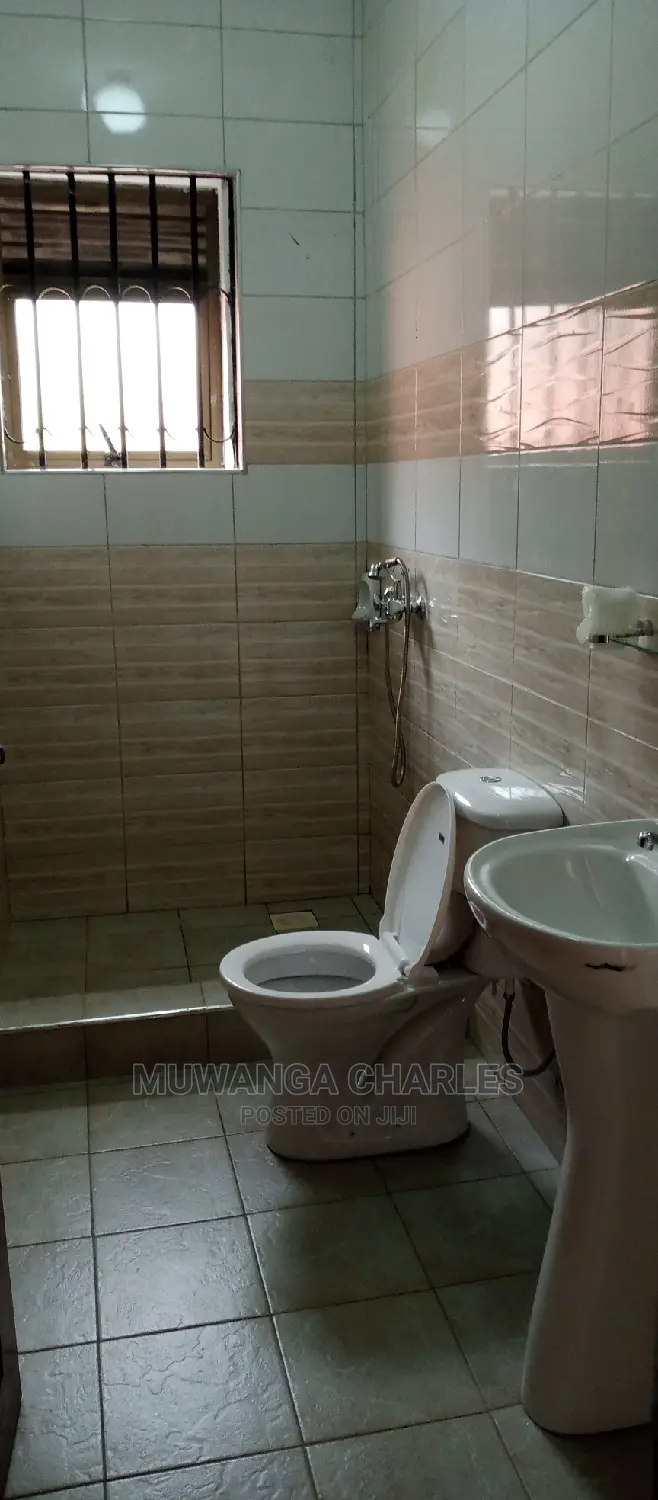 4bdrm Duplex in Fs Properties Ltd, Central Division for Rent