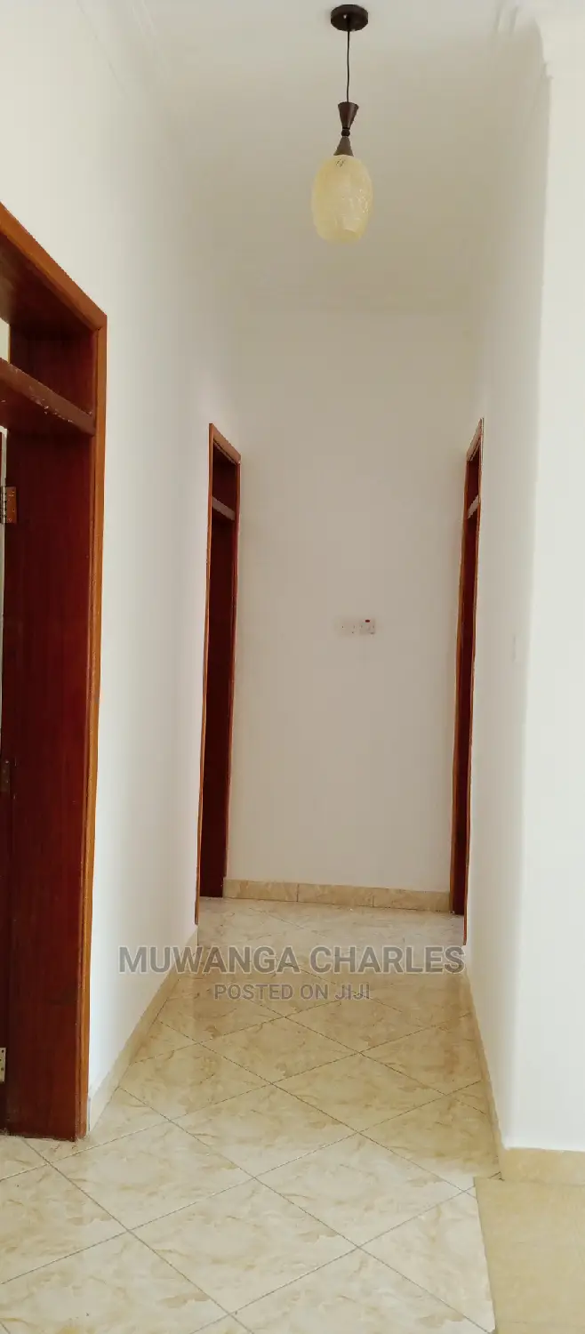 4bdrm Duplex in Fs Properties Ltd, Central Division for Rent