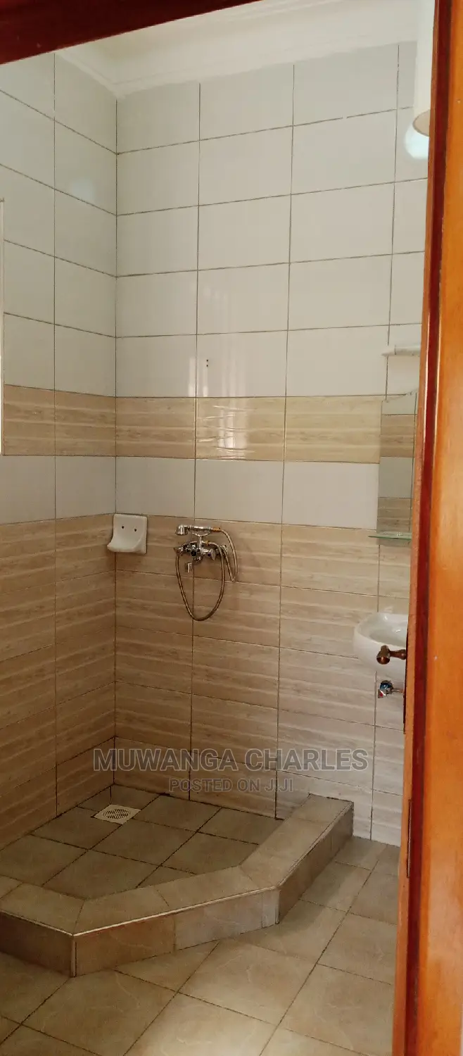 4bdrm Duplex in Fs Properties Ltd, Central Division for Sale