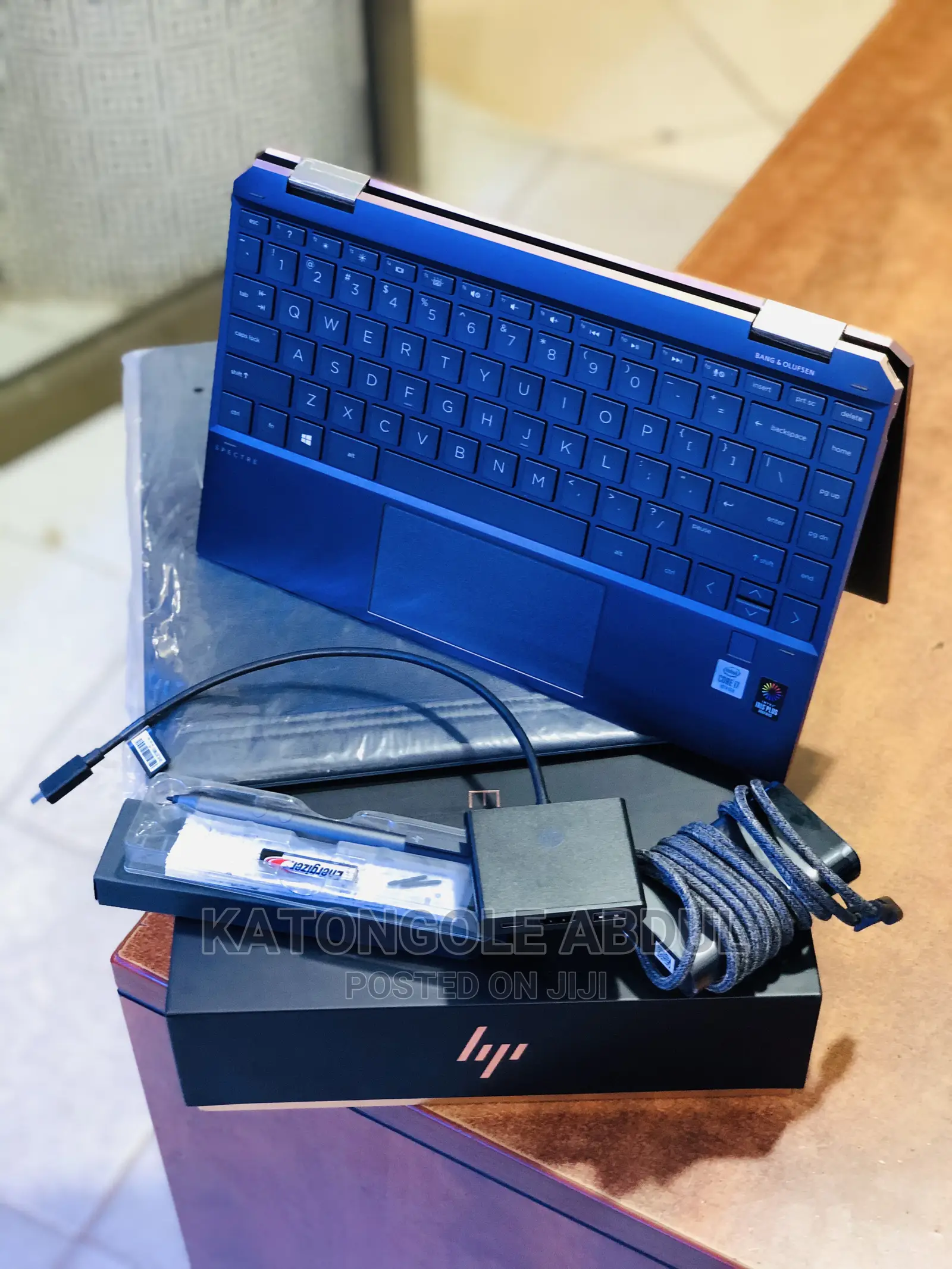 New Laptop HP Spectre 13 16GB Intel Core I7 SSD 2T
