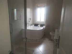 Furnished 4bdrm Apartment in Kololo, Central Division for Rent