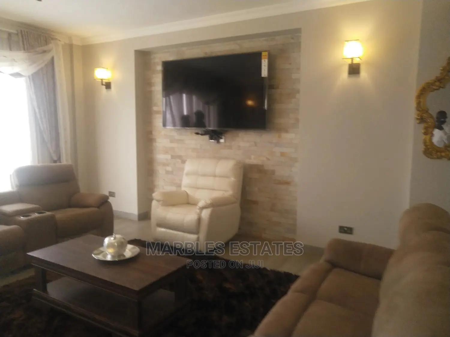 Furnished 4bdrm Apartment in Kololo, Central Division for Rent