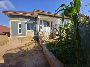 Furnished 4bdrm House in Kira for Sale