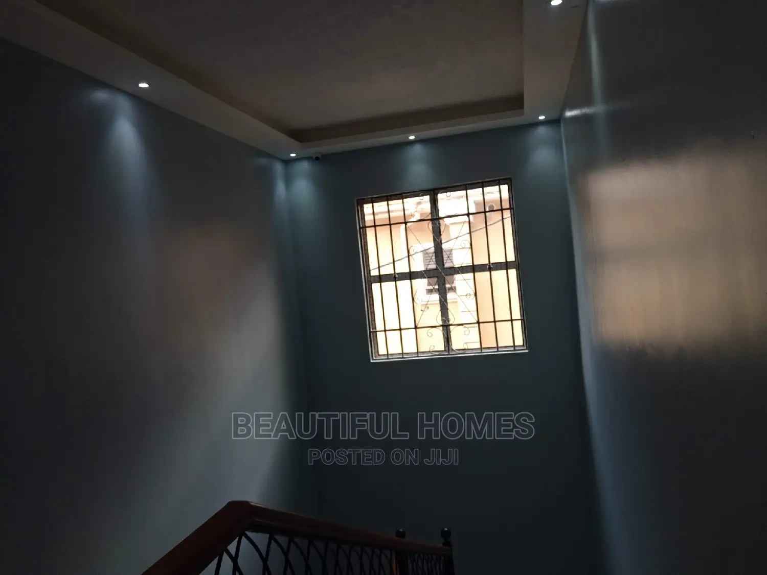 Furnished 4bdrm House in Kira for Sale
