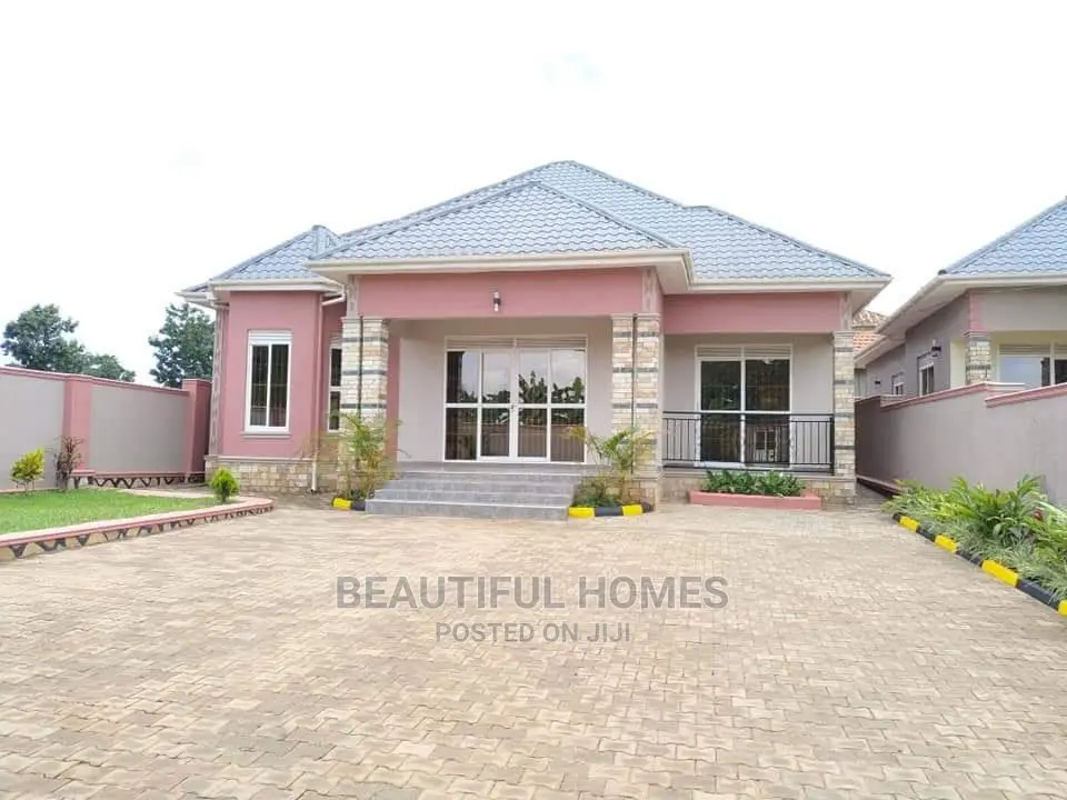 Furnished 4bdrm House in Kira for Sale