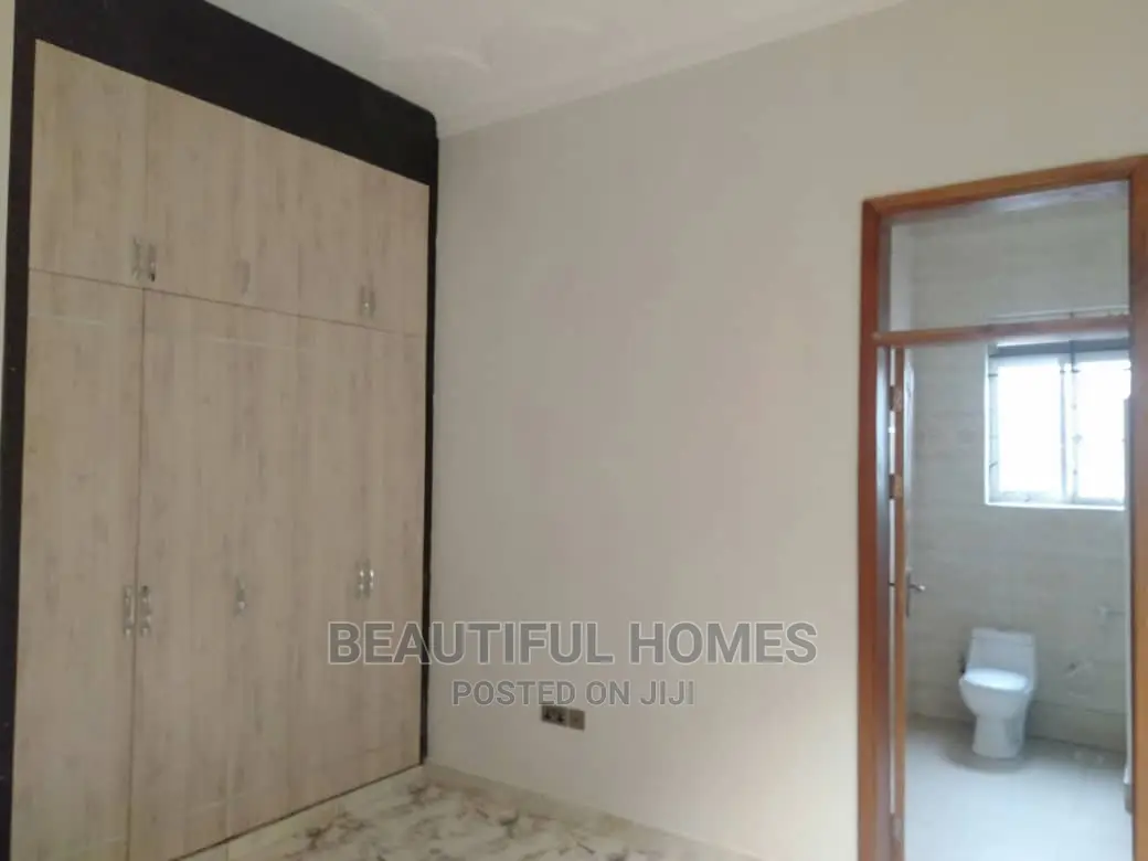 Furnished 4bdrm House in Kira for Sale