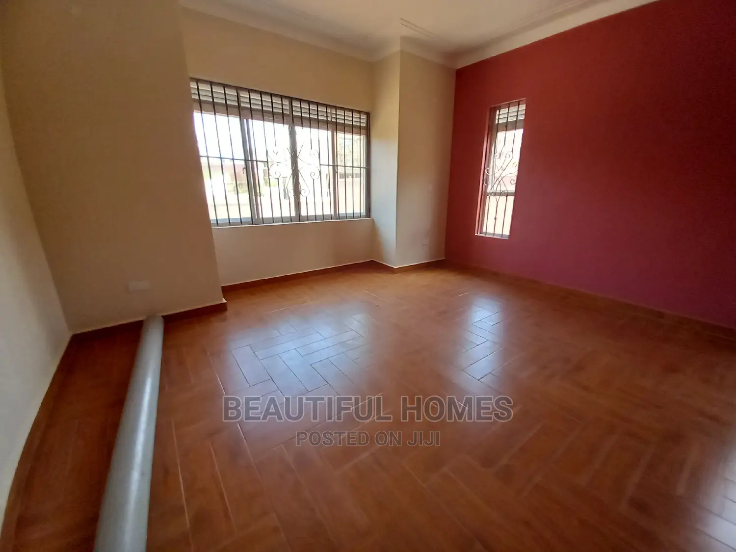 Furnished 4bdrm House in Kira for Sale