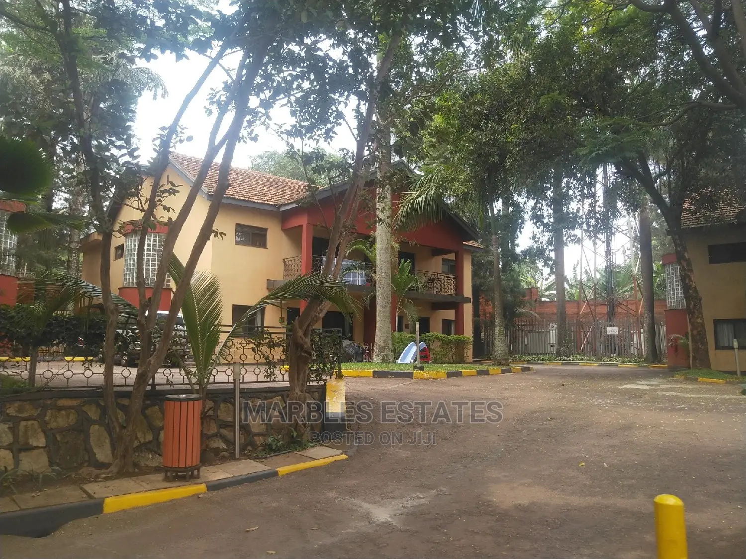 Furnished 3bdrm Villa in Kololo, Central Division for Rent