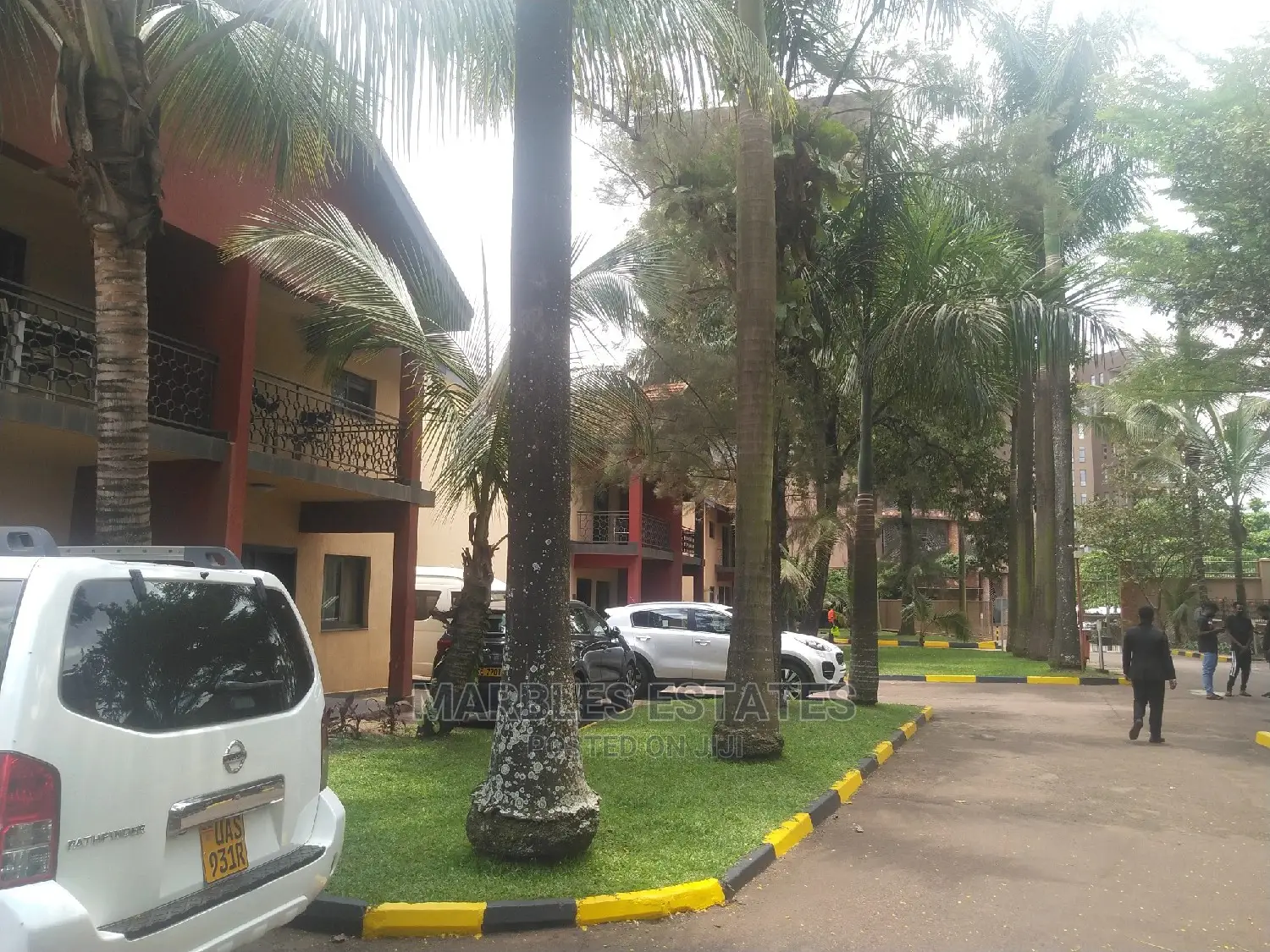 Furnished 3bdrm Villa in Kololo, Central Division for Rent
