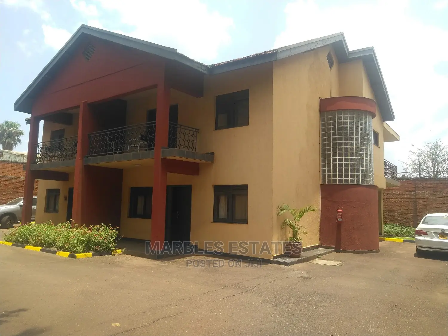 Furnished 3bdrm Villa in Kololo, Central Division for Rent
