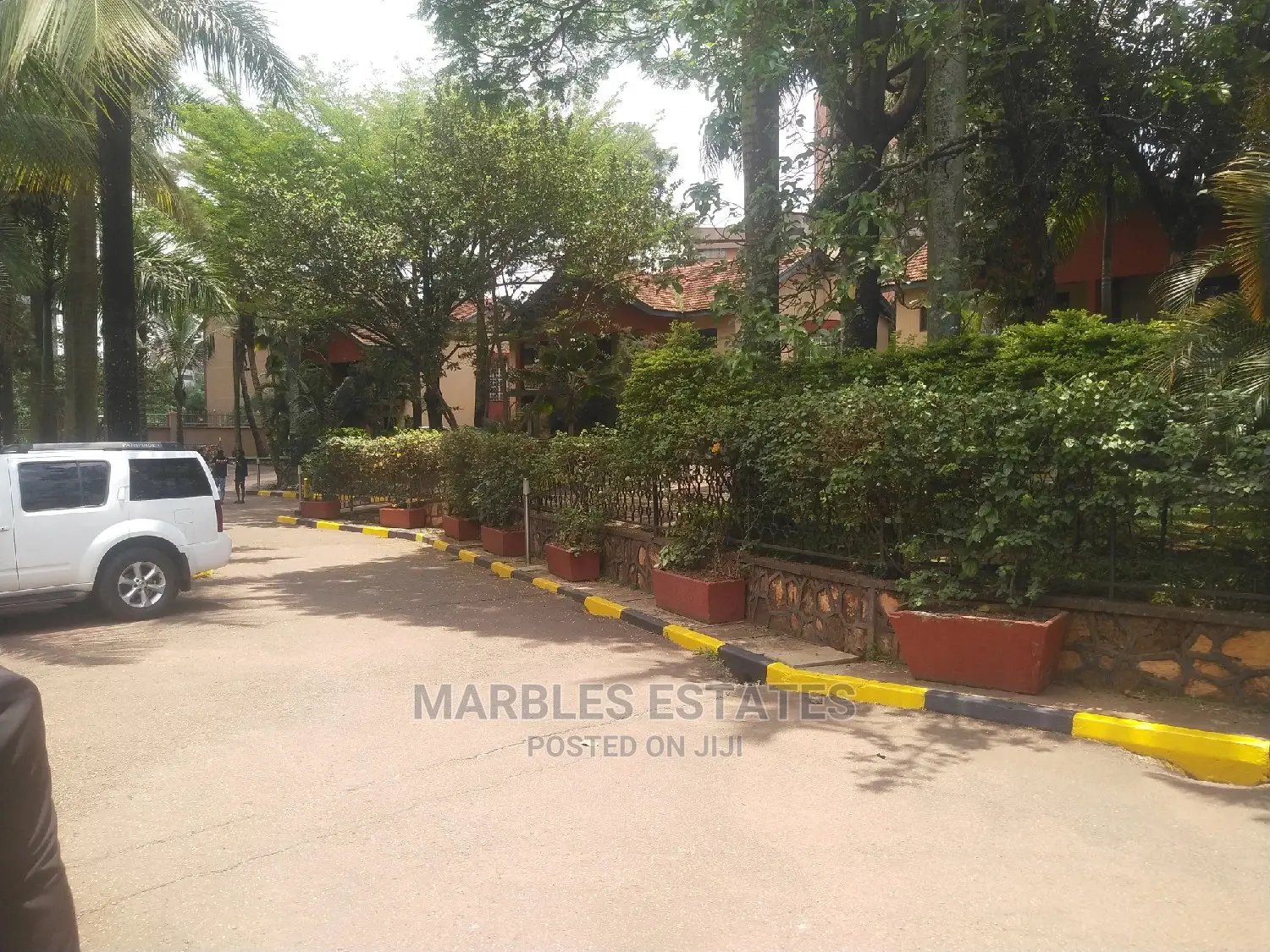 Furnished 3bdrm Villa in Kololo, Central Division for Rent