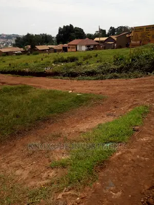 Plot for 50x30ft Kikungi Town Kakiri