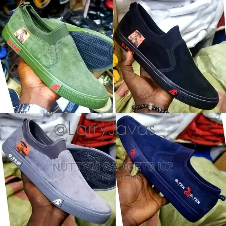 Convince Sneakers