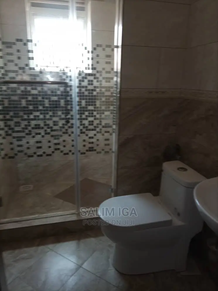 Furnished 1bdrm Block of Flats in Kololo Property, Central Division