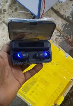 JBL Earpods
